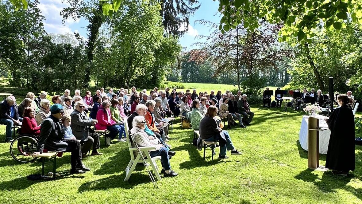 Ökumenischer Gottesdienst auf Gut Sulz