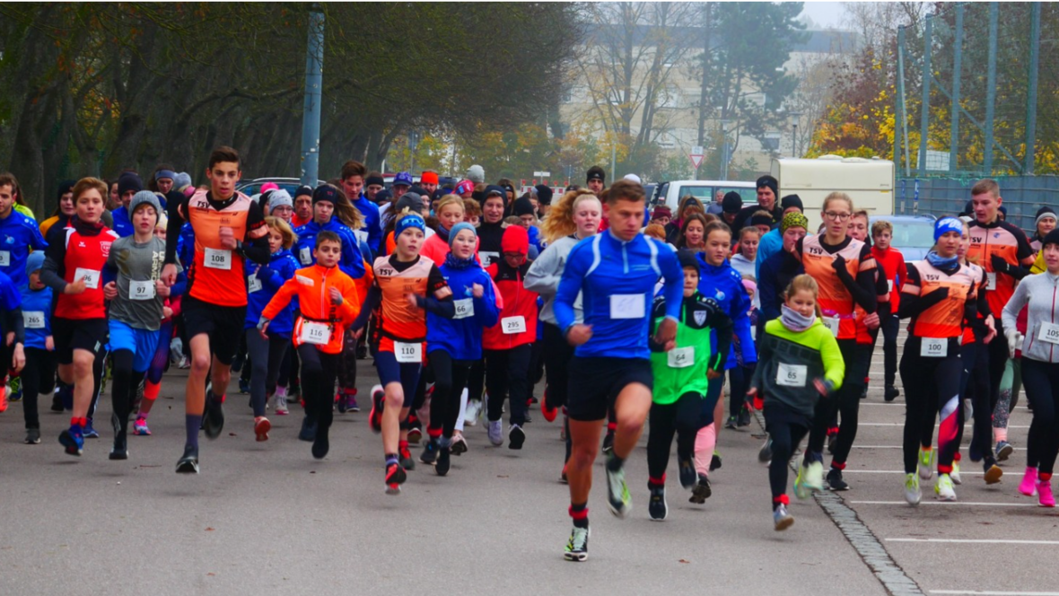  Jedermann-Laufserie der LG Donau-Ries mit dem "Lauf am Lech" in Rain.