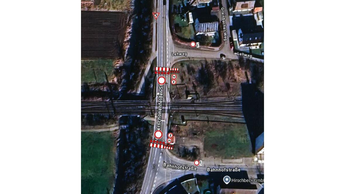 sperrung-bahnuebergang-100626-120626