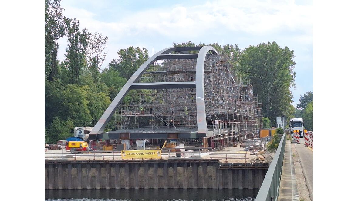 bild-donaubruecke