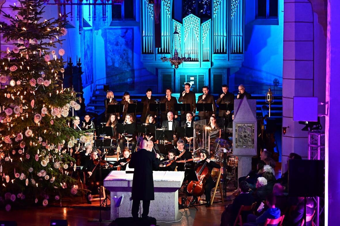 Orchester Joe Hieger zum Weihnachtskonzert in Rain.