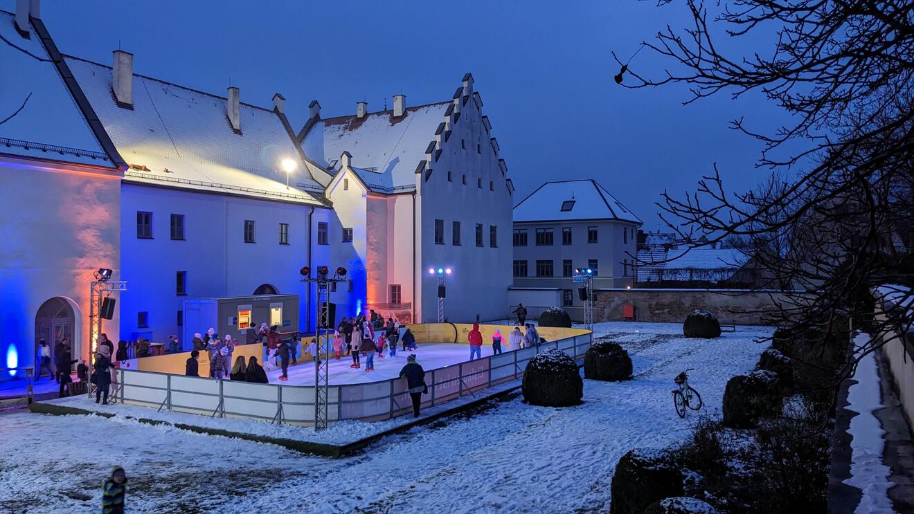 eisbahn-2023-kopie