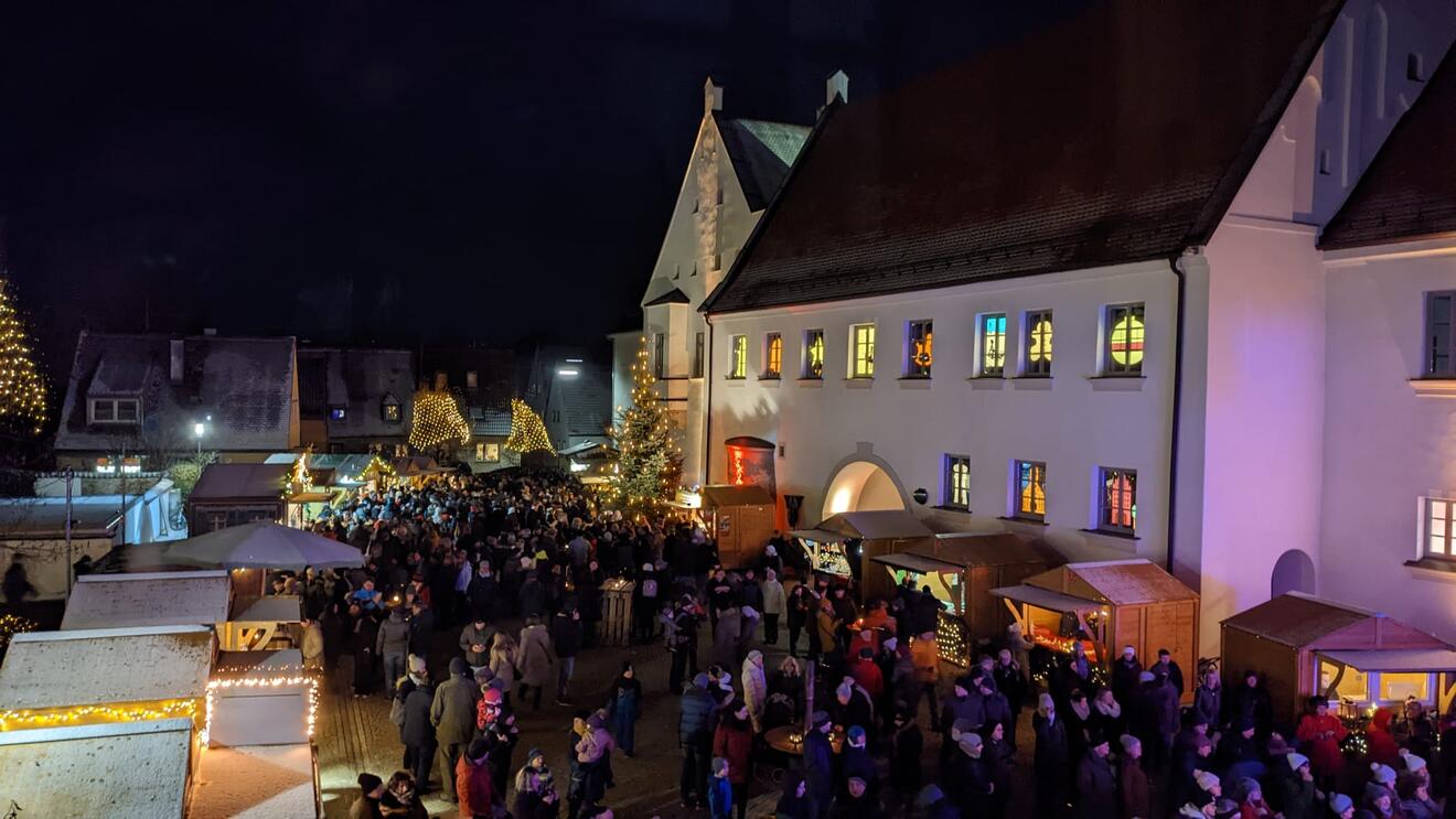 Weihnachtsmarkt Schlossweihnacht