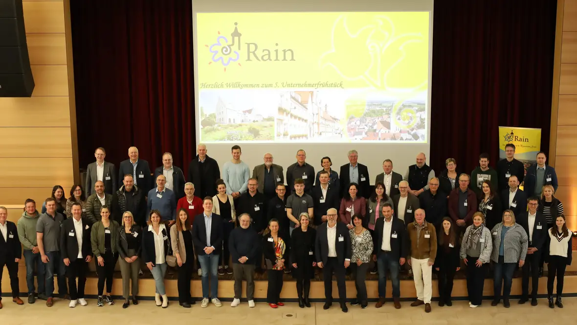sechstes-unternehmerfruehstueck-im-schulzentrum-rain-am-6-maerz-2025-min